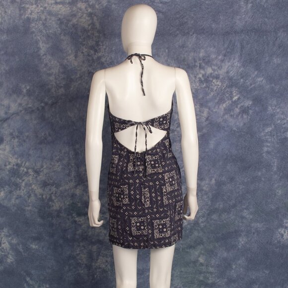 Urban Outfitter Linen Blend Bandana Print Halter Dress Sz 10 - Picture 3 of 4